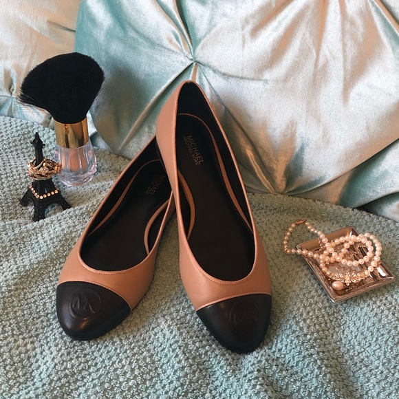 Michael Kors ballet flats - Picture 1 of 6